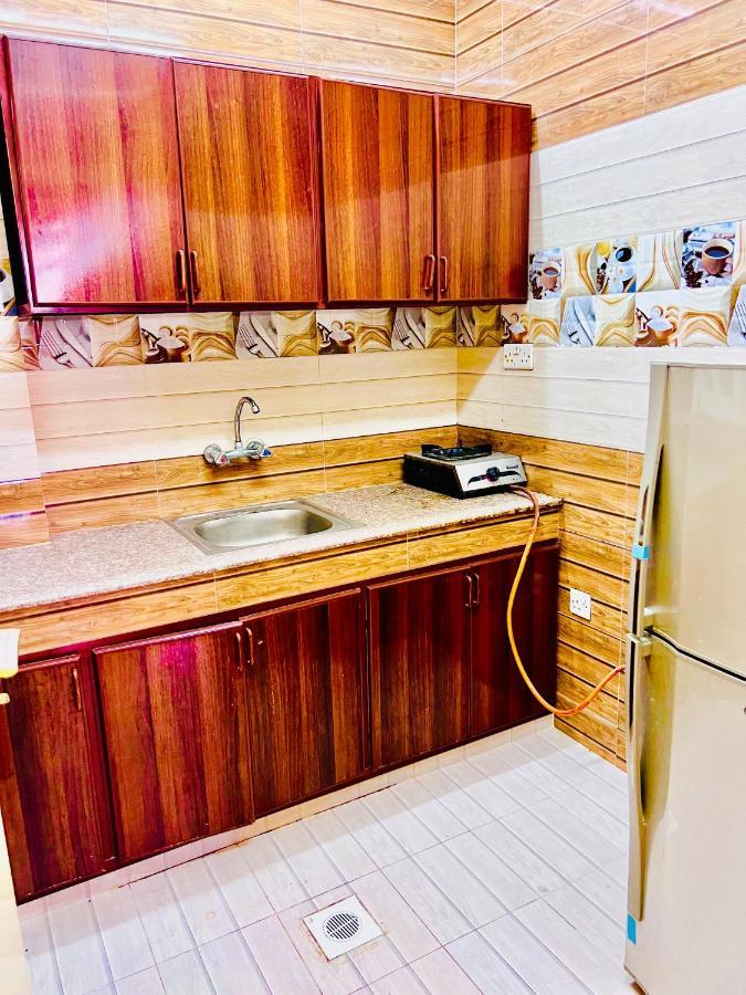 Al Tharya Furnished Apartments Awqad Bayt Fadil Buitenkant foto